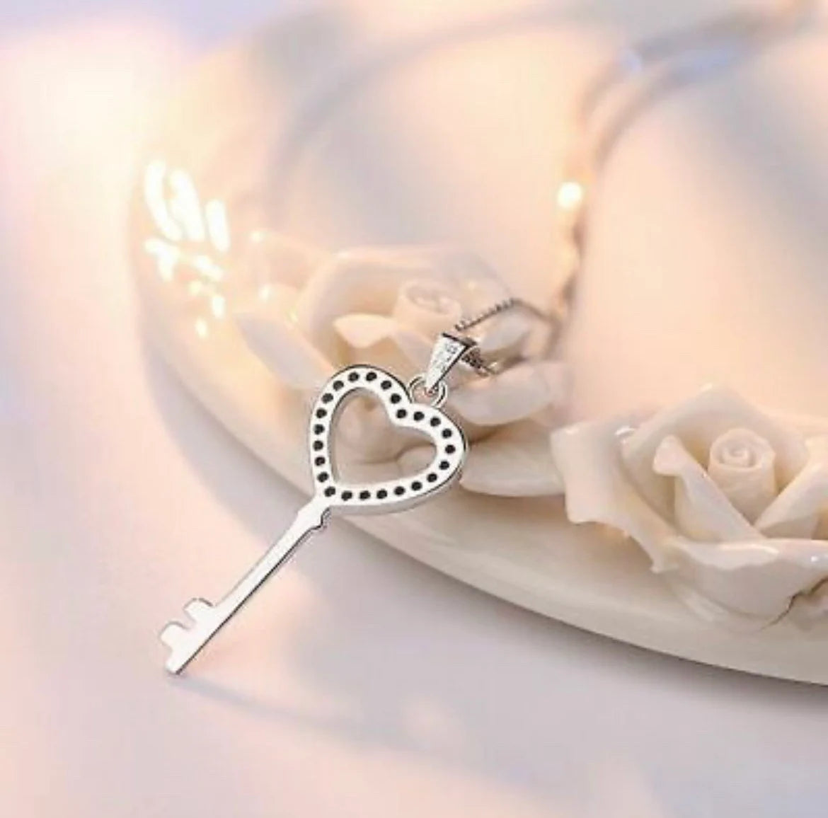 Women Crystal Heart Key Pendant Chain Necklace 925 Sterling Silver Jewellery UK
