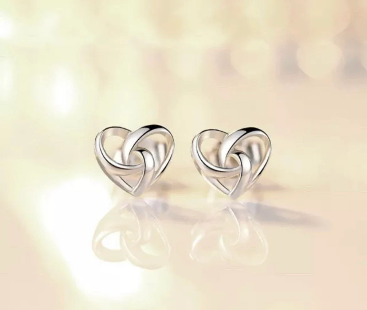 Swirl Heart Stud Earrings 925 Sterling Silver Stunning Women’s Girls Jewellery UK