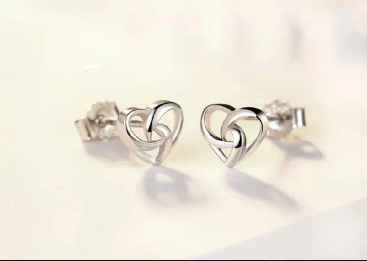 Swirl Heart Stud Earrings 925 Sterling Silver Stunning Women’s Girls Jewellery UK