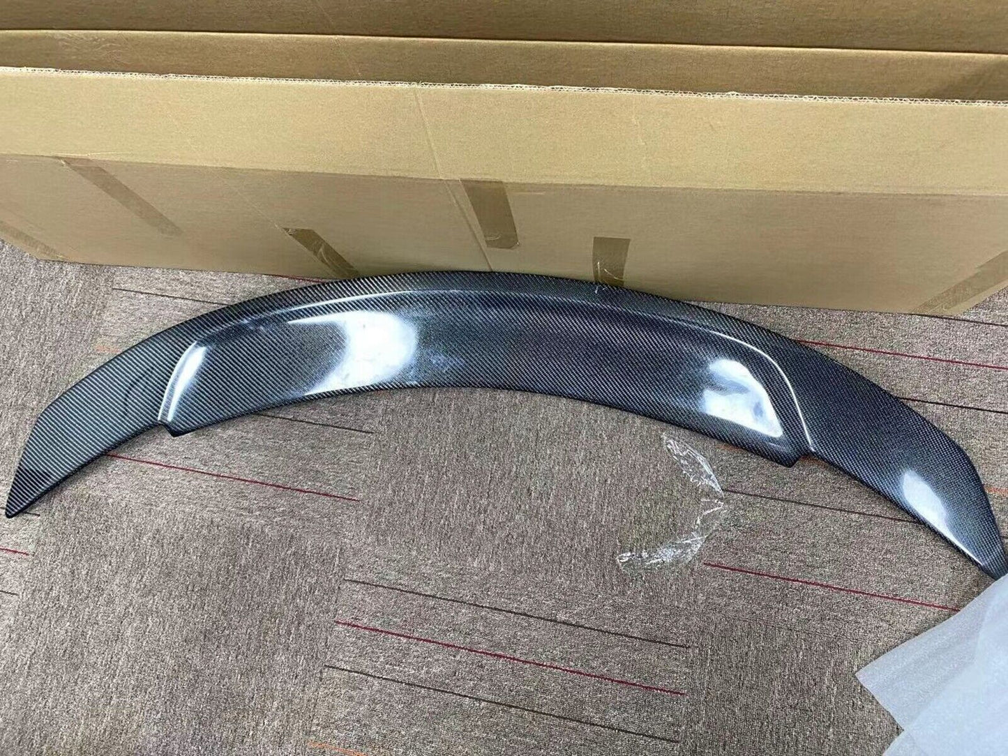 1Set Real Carbon Fiber Rear Roof Trunk Spoiler Wing Lip For Jaguar XF 2016-2020