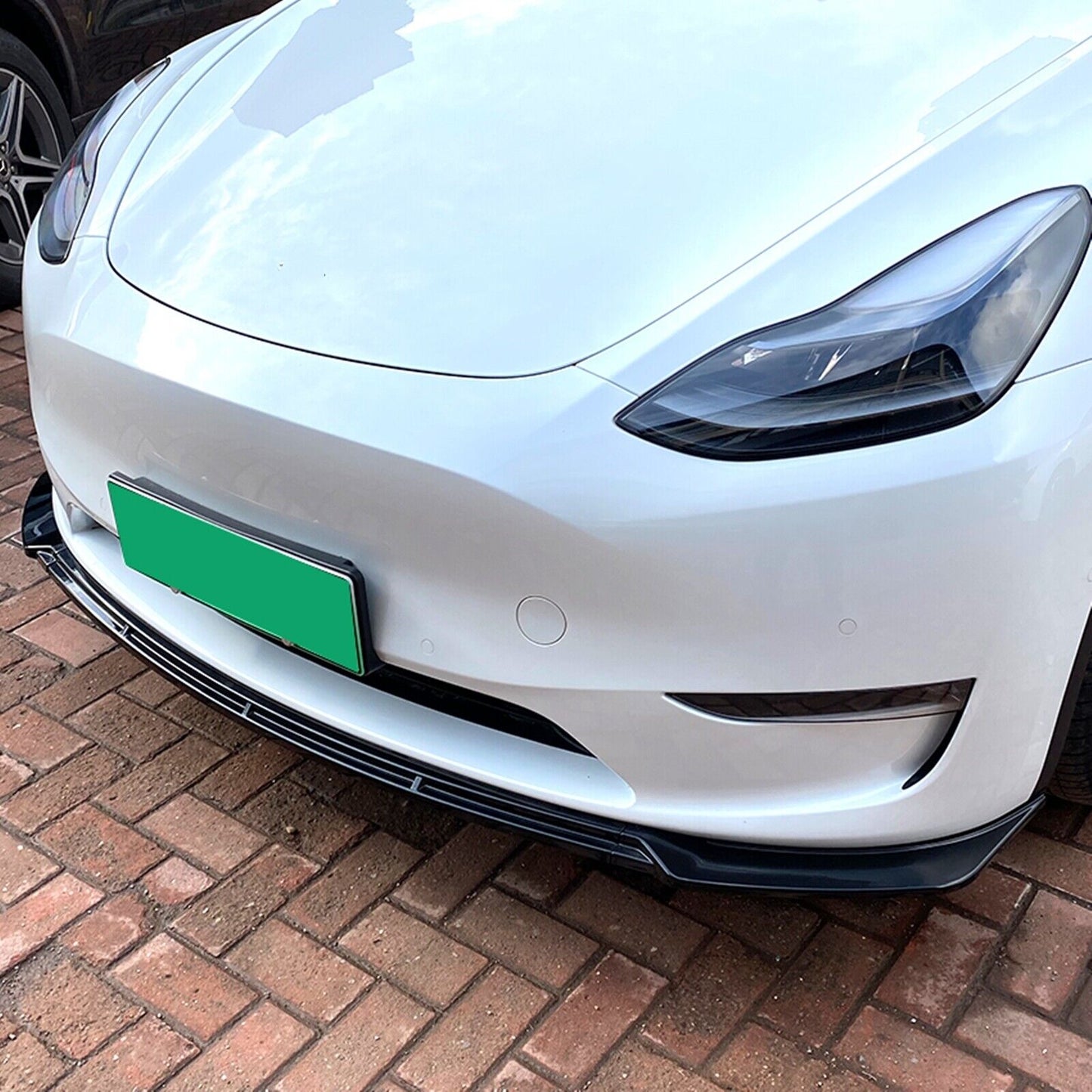 1Set Glossy Black Car Front Bumper Spoiler Splitter For Tesla Model Y 2020-2023