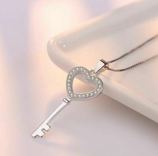 Women Crystal Heart Key Pendant Chain Necklace 925 Sterling Silver Jewellery UK
