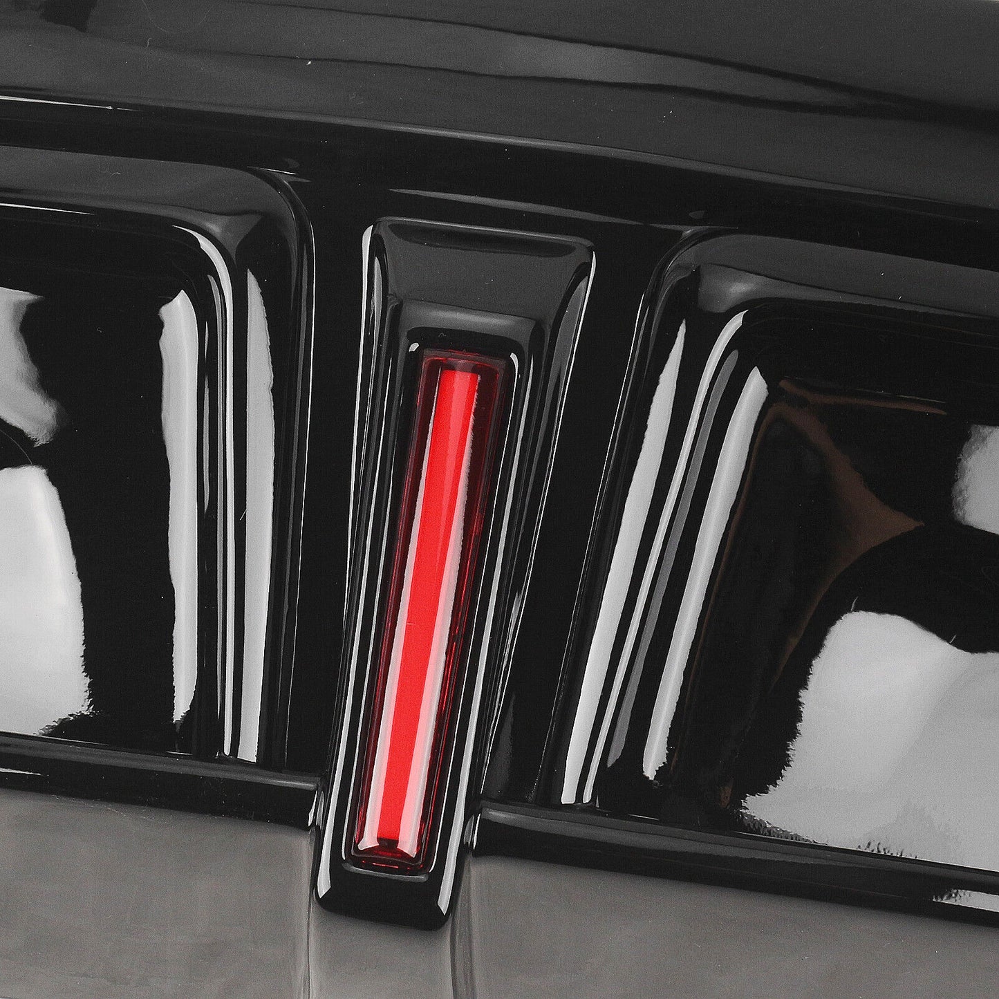 Gloss Black Rear Bumper Diffuser Lip For Tesla Model Y 2020 2021-2022 with Light